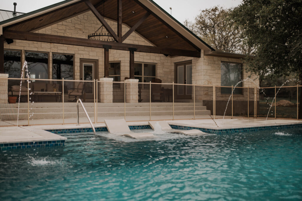 Vickers - Mission Valley